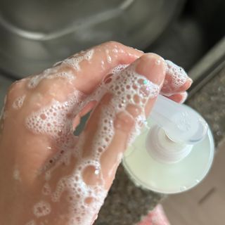 에일리언오더즈 센티드 핸드 앤 바디 워시 290ml (3종 택1) — 5점을 준 리뷰어가 2023년 8월 올린 사용 사진