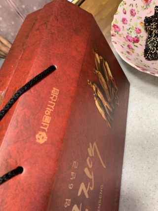 서울약사신협_프리미엄 6년근 홍삼진액_70mlx30포 — 5점을 준 리뷰어가 2021년 2월 올린 사용 사진