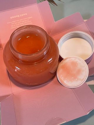 [구매평] 무화 비건 딥클린 팩클렌저 150ml( with 나이아신아마이드) — 5점을 준 리뷰어가 2025년 8월 올린 사용 사진