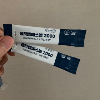 바른비타민 옵티엠에스엠2000 1박스 60포 관절 연골 복합건강기능식품 — 4.5점을 준 리뷰어가 2021년 6월 올린 사용 사진