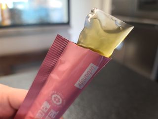 주식회사 얼굴반쪽 [얼굴반쪽 가르시니아 2,800mg] x 14포 1주 젤리 다이어트 보조제 체지방감소 — 5점을 준 리뷰어가 2021년 10월 올린 사용 사진