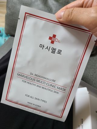 닥터마시멜로 마블러스 멀티 클리닉 마스크 — 5점을 준 리뷰어가 2021년 4월 올린 사용 사진