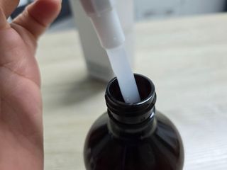 하이브리온 [쿠팡 구매평] 닥터초이스 시카엑소좀 판테놀 아미노산 탈모기능성 두피케어 모근강화 샴푸, 300ml, 1개 — 5점을 준 리뷰어가 2025년 3월 올린 사용 사진