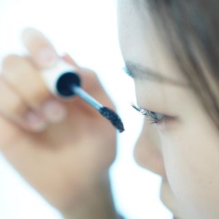 더소설 소설 블랙아이래쉬 세럼 10g(SOSEOL BLACK EYELASH SERUM 10g) — 5점을 준 리뷰어가 2023년 12월 올린 사용 사진
