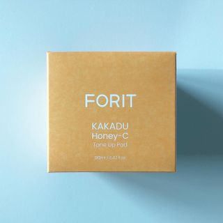 [포잇] 카카두허니씨 미백 톤업패드 190ml 60매 *1개 — 5점을 준 리뷰어가 2023년 1월 올린 사용 사진