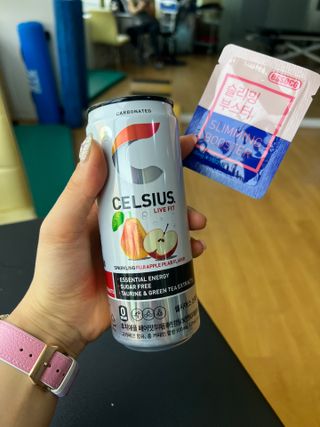 셀시어스 오리지널 325ml 에너지 비타민 피트니스 드링크(24can) 다이어트 음료 — 5점을 준 리뷰어가 2022년 5월 올린 사용 사진