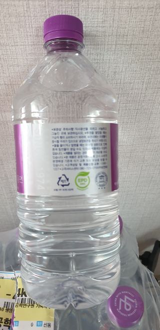 몽베스트 MONTBEST 1L 12입 — 5점을 준 리뷰어가 2022년 4월 올린 사용 사진