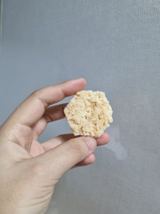 미즈꼬레아 치즈맛 누룽지크리스피 — 5점을 준 리뷰어가 2022년 3월 올린 사용 사진