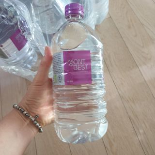 몽베스트 MONTBEST 1L 12입 — 5점을 준 리뷰어가 2022년 4월 올린 사용 사진