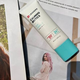리더스코스메틱 리더스 카밍 바이오틱스 선 에센스 SPF 50+ PA++++ — 5점을 준 리뷰어가 2022년 6월 올린 사용 사진