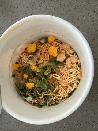 NISSIN 닛신 컵누들  4종 - 씨푸드오리지날, 씨푸드 스파이시, 씨푸드 커리, 씨푸드 XO소스 — 4점을 준 리뷰어가 2022년 11월 올린 사용 사진