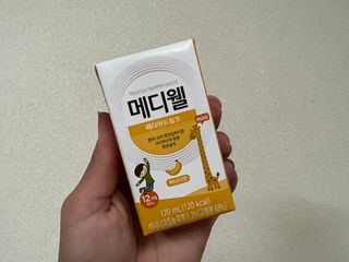 메디웰 페디아드링크 미니 바나나맛 — 5점을 준 리뷰어가 2022년 8월 올린 사용 사진