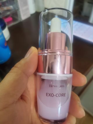 나우 [리브엠] 123억개 엑소좀으로 채운 눈부신 광채, 엑소코어 화이트닝 텐션 앰플 — 5점을 준 리뷰어가 2023년 10월 올린 사용 사진
