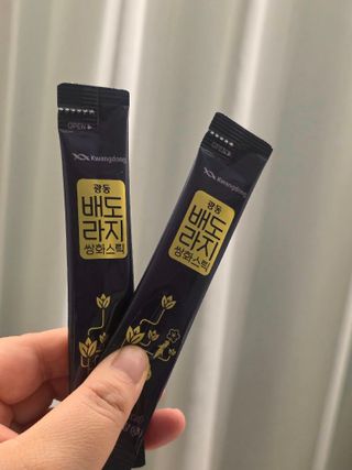 광동생활건강 프리 [광동] 배도라지 쌍화스틱 10mL x 100포 — 5점을 준 리뷰어가 2025년 3월 올린 사용 사진
