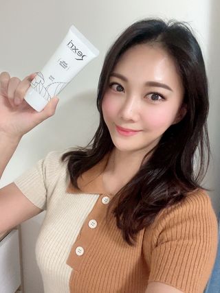 렉스리 데일리 톤업 크림 Rexri Daily Tone Up Cream — 5점을 준 리뷰어가 2022년 9월 올린 사용 사진