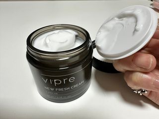 비프리코스메틱 뉴 프레쉬 크림 80ml — 5점을 준 리뷰어가 2023년 2월 올린 사용 사진