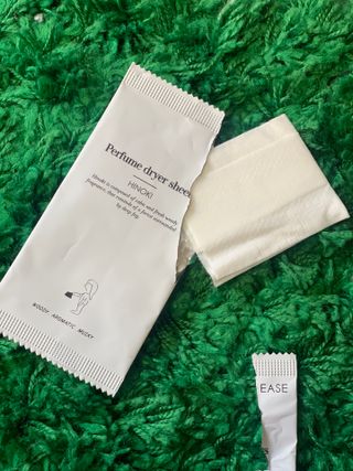 [이즈라이프코스메틱] 퍼퓸 드라이어 시트 히노끼향  or 블랑향 2중 택1 30매 — 4점을 준 리뷰어가 2021년 5월 올린 사용 사진