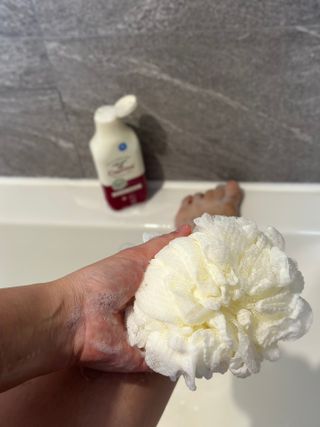 카프리나 프레쉬 산양밀크 어메이징 바디워시 500ml (오리지널향) — 5점을 준 리뷰어가 2023년 8월 올린 사용 사진