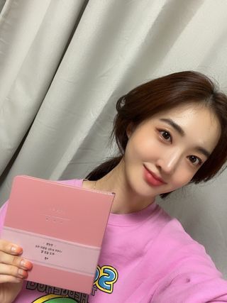 리훈 2023년 하고싶은말 다이어리 만년형(세로/가로) — 4.5점을 준 리뷰어가 2022년 11월 올린 사용 사진