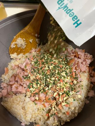 해풀잎 누구나 김밥*1ea [(혼합야채 35g *1ea,  김밥김 (5g, 5ea),  양념간장 (6g, 5ea), 참기름(5g, 2ea)] — 4점을 준 리뷰어가 2022년 7월 올린 사용 사진