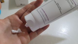 셀프 모이스처라이징 프로텍션 크림 셀프 모이스처라이징 프로텍션크림 — 4점을 준 리뷰어가 2022년 4월 올린 사용 사진