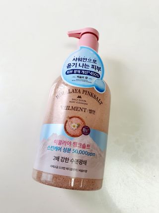 벨먼 내추럴스파 수분광채 스크럽 바디워시 600ml 5종 — 5점을 준 리뷰어가 2022년 5월 올린 사용 사진