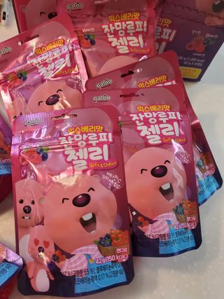[팔도] 잔망루피젤리 믹스베리맛 42g 8개 — 5점을 준 리뷰어가 2022년 3월 올린 사용 사진