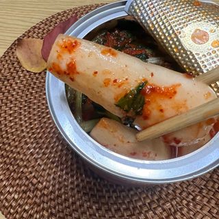 셰프애찬 알타리김치 총각김치 1kg — 3.5점을 준 리뷰어가 2022년 10월 올린 사용 사진