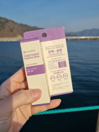 리더스코스메틱 리더스 퍼스트 샷 에센스 스틱 2종 — 5점을 준 리뷰어가 2022년 3월 올린 사용 사진
