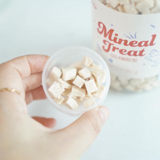 프롬씨 미네랄 소고기트릿 / 미네랄 치킨트릿 / 미네랄 북어트릿 (3가지 상품 중 랜덤 1가지 상품 랜덤 발송) — 5점을 준 리뷰어가 2022년 11월 올린 사용 사진
