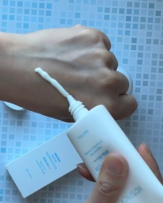 엠디스픽 무향자차 수분 선크림 PSF50+ PA++++ 50ml — 5점을 준 리뷰어가 2023년 3월 올린 사용 사진