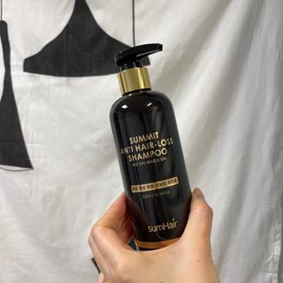 썸헤어 / SUMHAIR 썸헤어  써밋 안티 헤어로스 샴푸+트리트먼트 — 5점을 준 리뷰어가 2021년 6월 올린 사용 사진