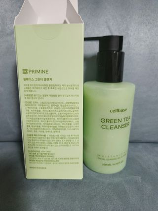 프리마인 메이크업과 들뜨는 각질까지 한방에 깐달걀로! 순하기까지한 셀베이스 그린티클렌저(200ml) — 4.5점을 준 리뷰어가 2023년 1월 올린 사용 사진