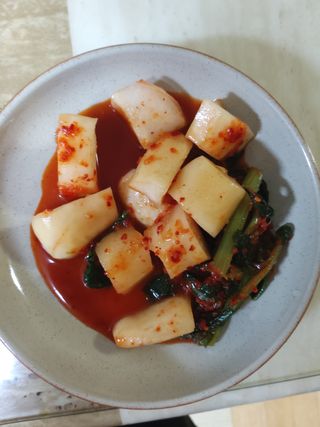 셰프애찬 알타리김치 총각김치 1kg — 5점을 준 리뷰어가 2022년 10월 올린 사용 사진