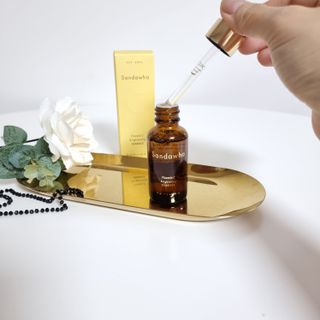 스킨큐어 산다화 비타민c 화이트닝 에센스 30ml — 5점을 준 리뷰어가 2023년 8월 올린 사용 사진