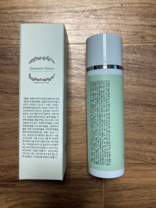 술람미네이처 자연주의 화장품ㅣ속보습 충전 + 민감/트러블 피부 진정 - 알로에 듬뿍 수분 크림 50ml — 4.5점을 준 리뷰어가 2022년 6월 올린 사용 사진