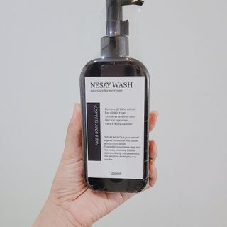 NESAY 네세이 올인원 트러블 워시 250mL — 4.5점을 준 리뷰어가 2021년 5월 올린 사용 사진