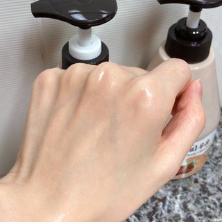 [과일나라] 피부가 마시는 커피우유 바디클렌저&바디로션 — 5점을 준 리뷰어가 2022년 3월 올린 사용 사진
