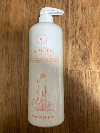 프리[닥터문] 유산균 락토케어 질경초 여성청결제 1000ml (젤타입) — 4.5점을 준 리뷰어가 2022년 7월 올린 사용 사진