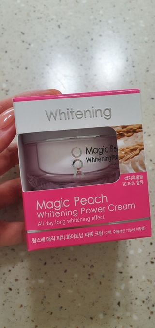 랑스레 매직피치 화이트닝 파워 화이트닝크림 — 3점을 준 리뷰어가 2021년 2월 올린 사용 사진