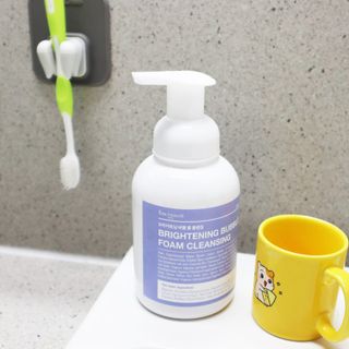 약손명가코스메틱 에오스보떼 브라이트닝 버블 폼 클렌징 300ml — 5점을 준 리뷰어가 2021년 12월 올린 사용 사진