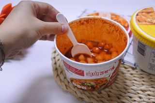 추억의 국민학교 떡볶이 국떡 컵볶이 선물박스 — 5점을 준 리뷰어가 2022년 1월 올린 사용 사진