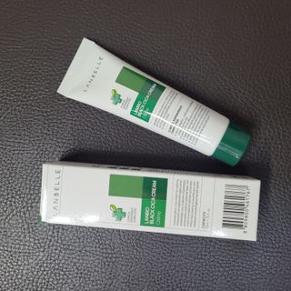 랑벨 랑바이오 블랙 시카 크림 50ml(블랙비 프로폴리스, 시카 4종, 판테놀 10 함유) — 5점을 준 리뷰어가 2022년 7월 올린 사용 사진