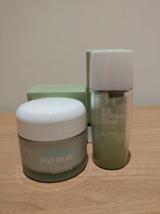 김정문알로에 큐어 큐어 알로에 리프레쉬 젤리 세럼, 큐어 알로에 하이드로 젤리 크림 — 5점을 준 리뷰어가 2021년 2월 올린 사용 사진
