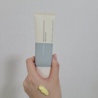 [후르디아] 끈적임 없는 착한성분 비건  핸드크림 3종 — 5점을 준 리뷰어가 2022년 2월 올린 사용 사진