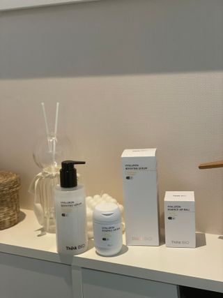 씽크바이오 히알루론 에센스 에어볼 28ea/ 부스팅 세럼 250ml 2종 세트 — 4.5점을 준 리뷰어가 2022년 8월 올린 사용 사진