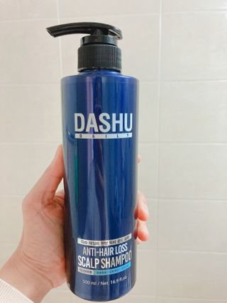 다슈코리아 다슈 데일리 단백질 한방 두피 골드 샴푸 500ml — 5점을 준 리뷰어가 2021년 1월 올린 사용 사진
