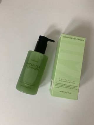 프리마인 메이크업과 들뜨는 각질까지 한방에 깐달걀로! 순하기까지한 셀베이스 그린티클렌저(200ml) — 5점을 준 리뷰어가 2023년 5월 올린 사용 사진