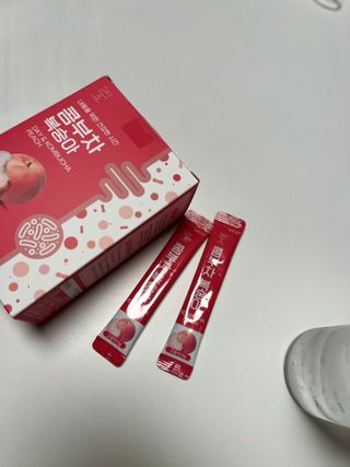 참앤들황토농원 7가지 맛! 탄산 톡톡! 스파클링! 데이앤 콤부차 7종 10포 1박스씩 ★총 7박스★ — 5점을 준 리뷰어가 2023년 2월 올린 사용 사진