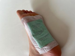 [레제르] 아로마 수액패치 발패치 30매입 -라벤더향/유칼립투스향/대나무향 — 5점을 준 리뷰어가 2022년 2월 올린 사용 사진